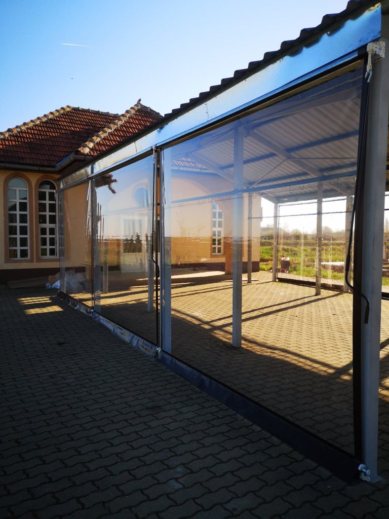 Sisteme de închidere a teraselor cu folie transparentă7